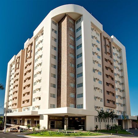 Via Caldas Suites Le Jardin Caldas Novas Exteriör bild