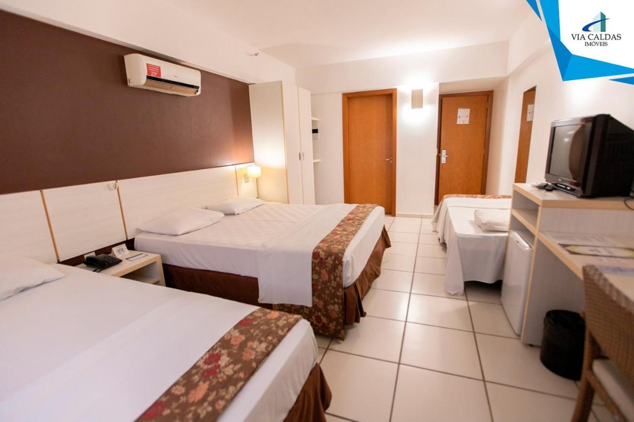 Via Caldas Suites Le Jardin Caldas Novas Exteriör bild