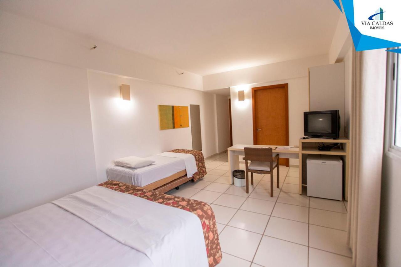 Via Caldas Suites Le Jardin Caldas Novas Exteriör bild